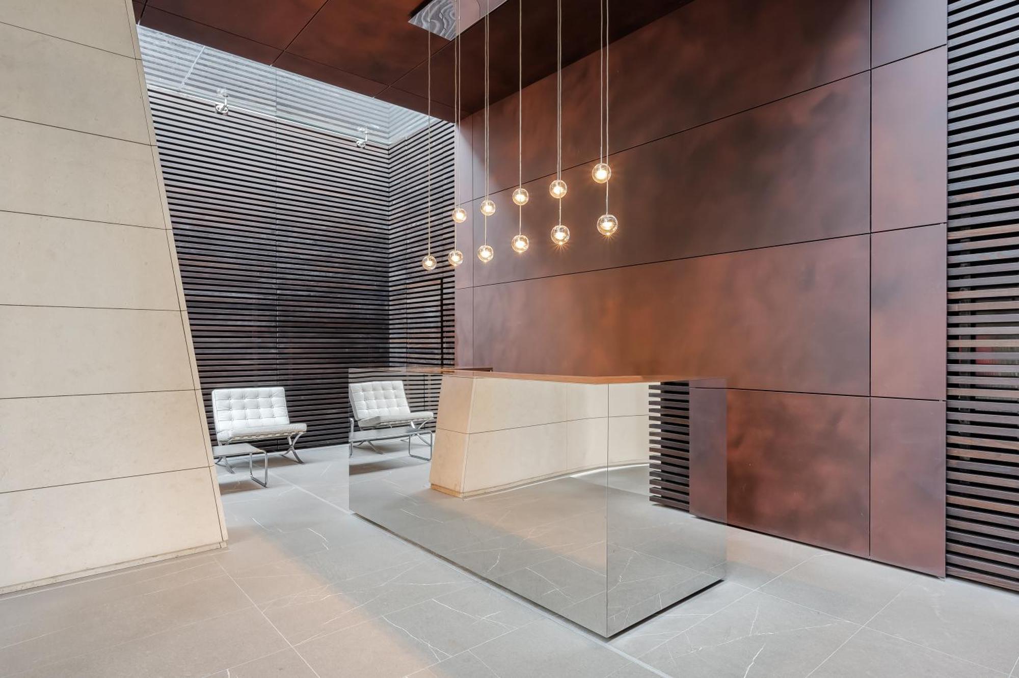 Giax Tower Luxury Oasis